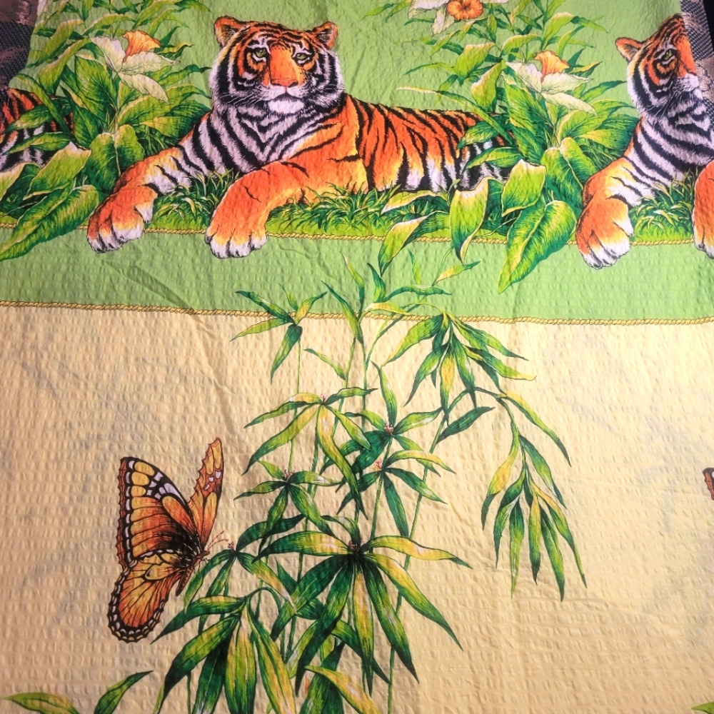 Vtg Tiger butterfly Asian light cotton soft linen FEEL coverlet & 2 Pillowcases